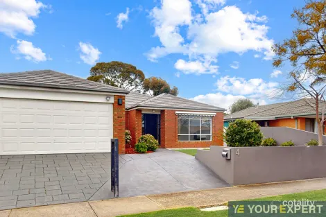 Property photo of 4 Michelle Drive Berwick VIC 3806