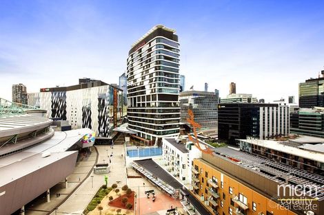 Property photo of 1615/100 Harbour Esplanade Docklands VIC 3008