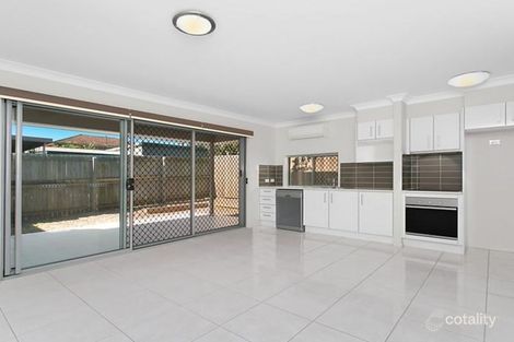 Property photo of 2/20 Worthing Street Wynnum QLD 4178