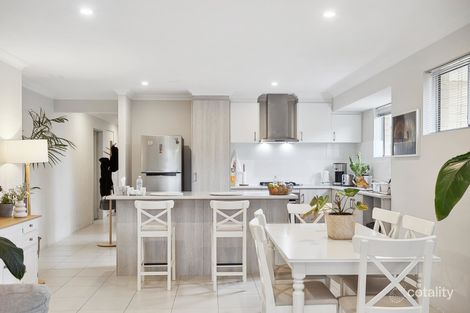 Property photo of 2/2 Redheart Road Carramar WA 6031