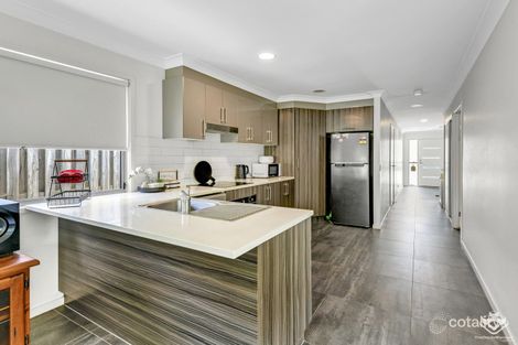 Property photo of 2/70 Willow Road Redbank Plains QLD 4301