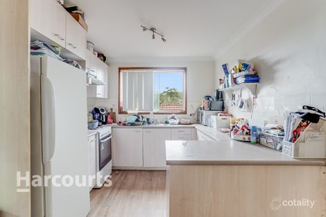 Property photo of 1/65 Crispsparkle Drive Ambarvale NSW 2560