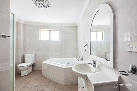 Property photo of 9/53 Underwood Road Homebush NSW 2140
