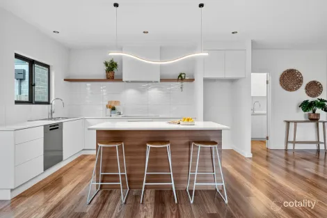 Property photo of 32 Riverside Drive Torquay VIC 3228