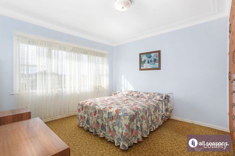 Property photo of 20 Eyre Street Chifley NSW 2036
