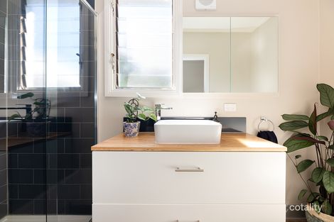 Property photo of 262 Olive Street South Albury NSW 2640