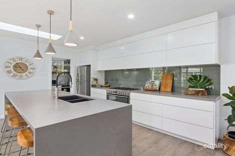 Property photo of 43 Beacon Avenue Bulli NSW 2516