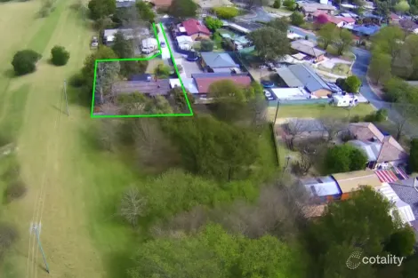 Property photo of 7 Fallins Place Monash ACT 2904