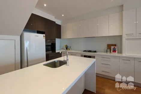 Property photo of 1/26 Emma Street Seddon VIC 3011