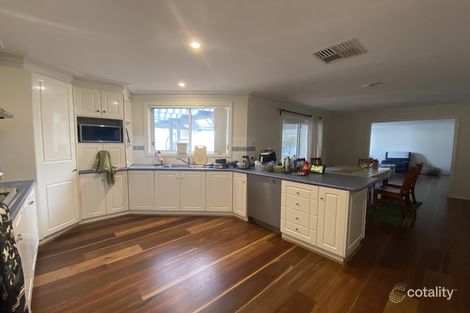 Property photo of 7 Andrew Chirnside Avenue Seabrook VIC 3028