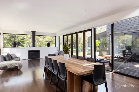 Property photo of 2 Olive Street Blairgowrie VIC 3942