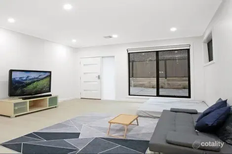 Property photo of 3/5 Miranda Road Reservoir VIC 3073