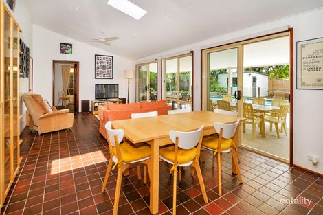 Property photo of 11 Atlas Crescent Benowa QLD 4217