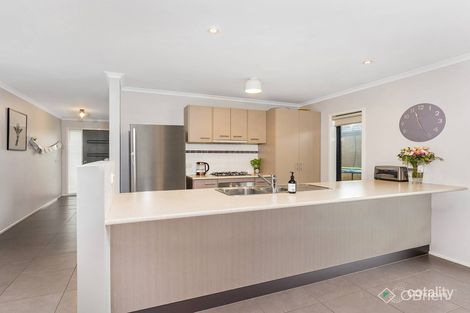 Property photo of 13 Birdrock Court Carrum Downs VIC 3201