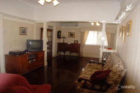 Property photo of 9 Darreen Street Greenslopes QLD 4120