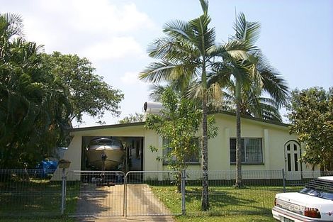 3 Ixora Ct, Mooroobool, QLD 4870