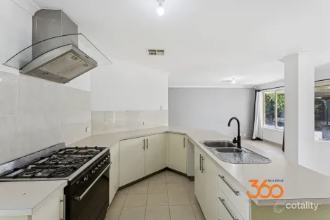 Property photo of 12 Ardmore Parade Ellenbrook WA 6069