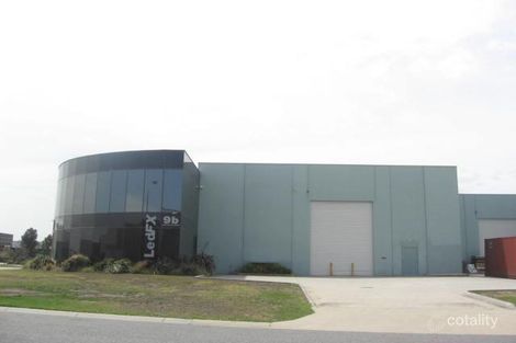 9d Lakewood Bvd, Braeside, VIC 3195