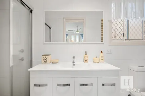 Property photo of 3/96 Gorokan Drive Lake Haven NSW 2263