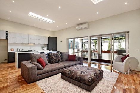 Property photo of 24 Leigh Street Bentleigh East VIC 3165
