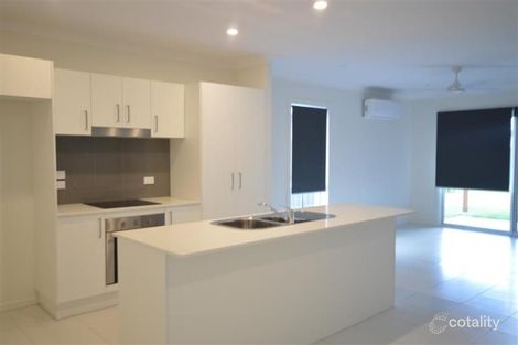 Property photo of 10 Foxtail Street Fern Bay NSW 2295