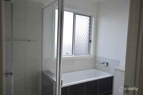 Property photo of 10 Foxtail Street Fern Bay NSW 2295