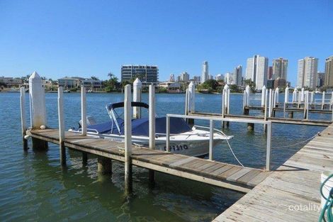 143/30 Watson Esp, Surfers Paradise, QLD 4217