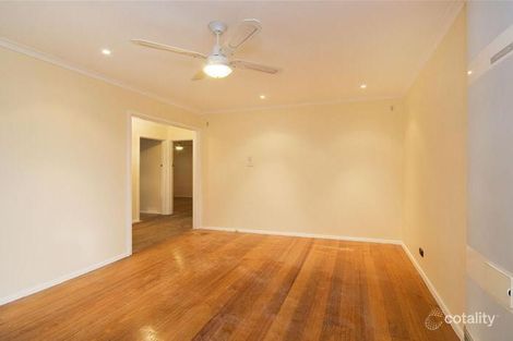 Property photo of 9 Muirhead Crescent Werribee VIC 3030