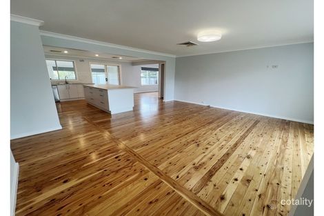 Property photo of 5 Emerald Street Dubbo NSW 2830