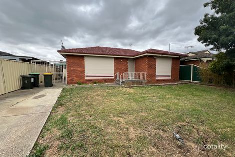 Property photo of 16 Waranga Crescent St Albans VIC 3021