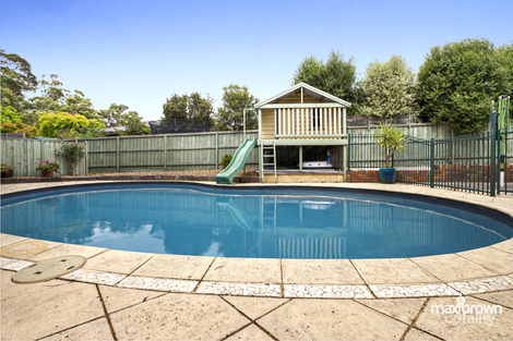 Property photo of 2 Kenthurst Court Lilydale VIC 3140