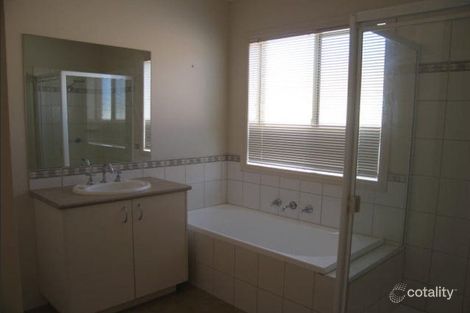 Property photo of 29 Everwin Drive Werribee VIC 3030