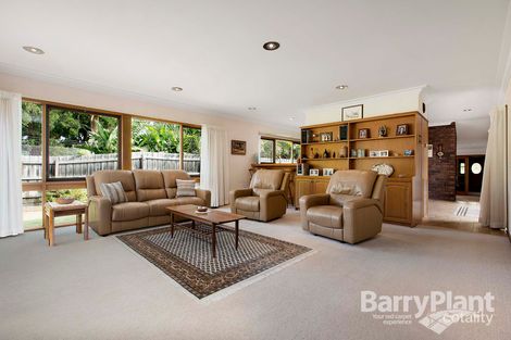 Property photo of 8 Lackenheath Court Dingley Village VIC 3172