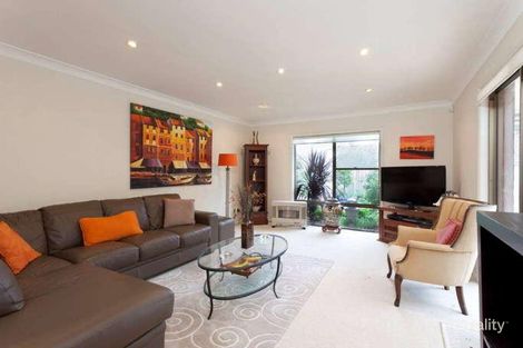 36 Central Lane, Wentworth Falls, NSW 2782