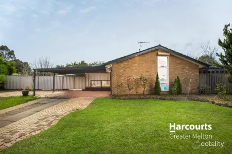 4 BRAEWOOD PL, MELTON WEST, VIC 3337