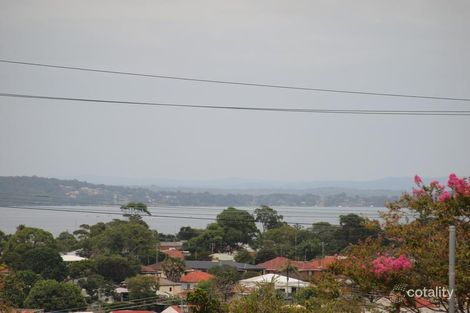 Property photo of 16 Nulkara Street Belmont North NSW 2280