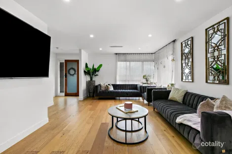 Property photo of 114 Outlook Drive Glenroy VIC 3046