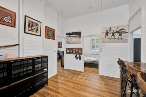 Property photo of 7 Kent Bundaberg East QLD 4670