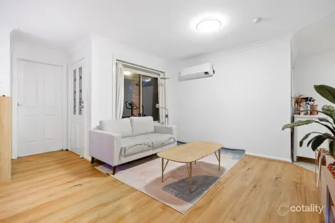 Property photo of 6/14 Gilba Road Pendle Hill NSW 2145