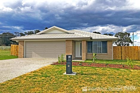 84 Maynes St, Rosenthal Heights, QLD 4370
