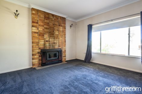 Property photo of 11 Evatt Street Griffith NSW 2680