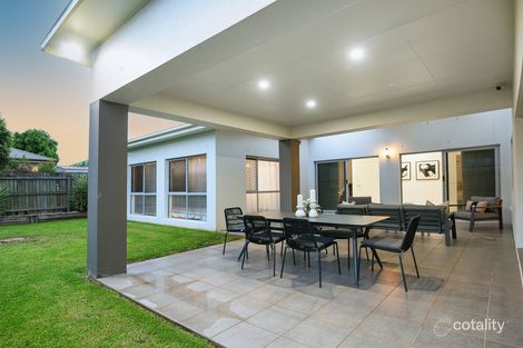 Property photo of 12 McCallum Court Middle Ridge QLD 4350