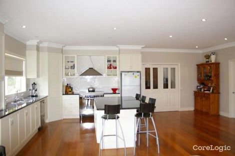 Property photo of 13 Glenns Court Woodend VIC 3442