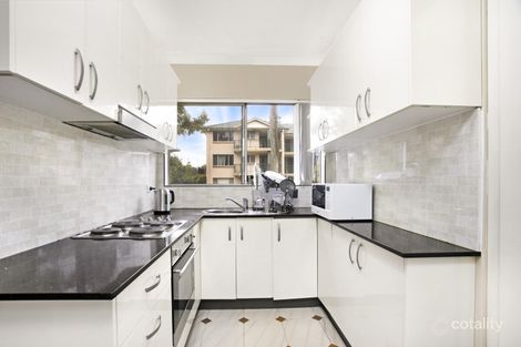 Property photo of 4/2-4 Moss Place Westmead NSW 2145