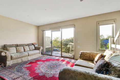 Property photo of 8/17-21 Cobaw Circuit Caroline Springs VIC 3023