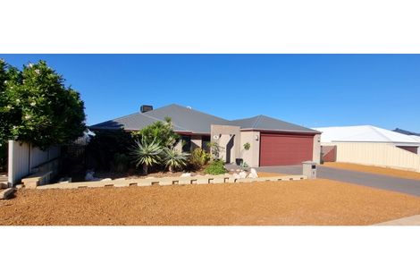 Property photo of 6 Spinnaker Way Drummond Cove WA 6532