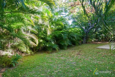 Property photo of 8 Camelot Street Tennyson QLD 4105
