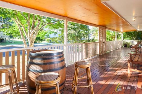 Property photo of 8 Camelot Street Tennyson QLD 4105