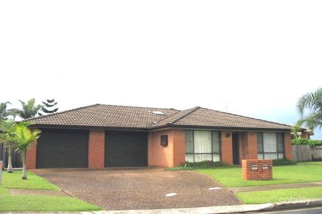 4 Annette Pl, Tuncurry, NSW 2428