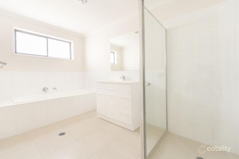 Property photo of 14A Royce Crescent Lavington NSW 2641